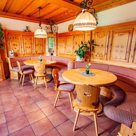 Gaestehaus Hartweger Haus im Ennstal