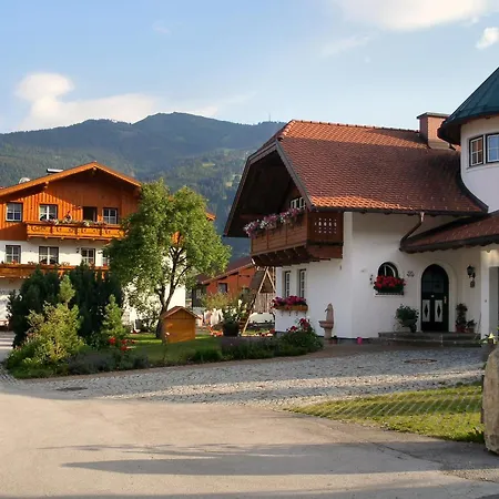 Gaestehaus Hartweger * Haus im Ennstal