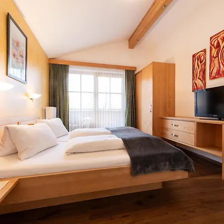 بيت ضيافة Gaestehaus Hartweger هاوس إم إنيستال