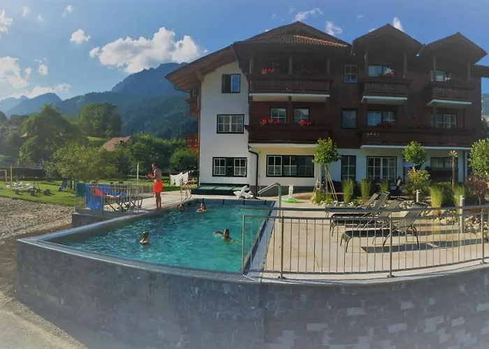 Gaestehaus Hartweger 게스트하우스 4*