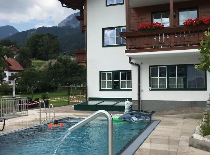 Pensión Gaestehaus Hartweger Haus im Ennstal