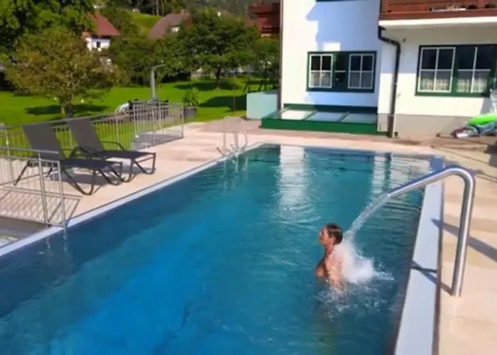 Gaestehaus Hartweger 4*