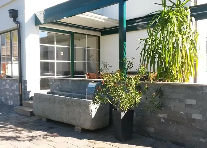 Gaestehaus Hartweger Pensión 4*